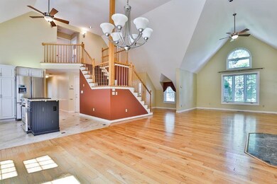 7 Ipswich Cir unit U292, Nashua, NH 03063 - photo 2