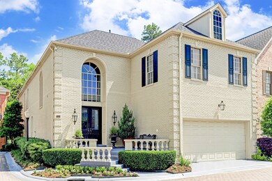 329 Sugarberry Cir, Houston, TX 77024 - photo 3