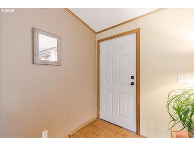 2080 NE Chehalem Dr, Newberg, OR 97132 - photo 7