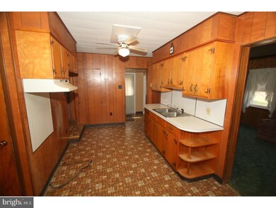 205 Water St, Boyertown, PA 19512 - photo 2