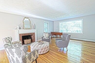 304 Hunters Ridge Rd, Concord, MA 01742 - photo 4