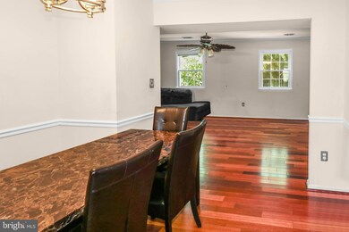 1980 Mayflower Dr, Woodbridge, VA 22192 - photo 7