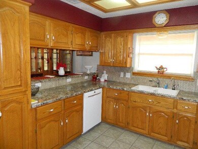 591 Greystone Cir, Alamo, TX 78516 - photo 5