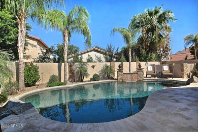 2719 E Fremont Rd Phoenix AZ-large-004-0