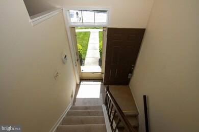 21 Valley Crossing Cir, Cockeysville, MD 21030 - photo 3