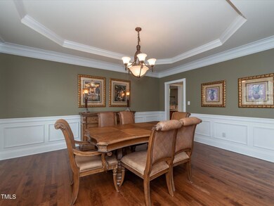 06-Formal Dining Room