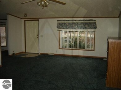 5805 E Esmond Rd, Hale, MI 48739 - photo 4