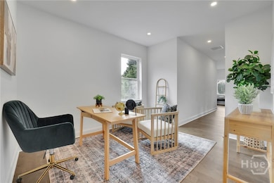 120 N Gwinnett St, Buford, GA 30518 - photo 6