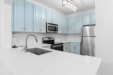 12707 Boheme Dr unit 702, Houston, TX 77024 - photo 6