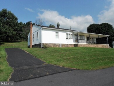 21 Grace Ave, Schuylkill Haven, PA 17972 - photo 2