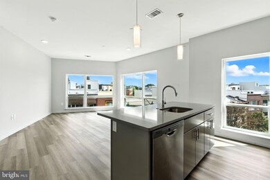 2110 E Norris St unit 414, Philadelphia, PA 19125 - photo 7