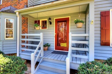 Great curb appeal!