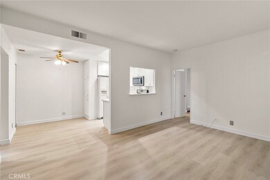 78 Flor de Sol unit 55, Rancho Santa Margarita, CA 92688 - photo 4