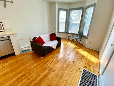32 Fairmont Ave unit 1F, Cambridge, MA 02139 - photo 2