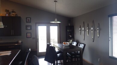 Dining area<|><|>