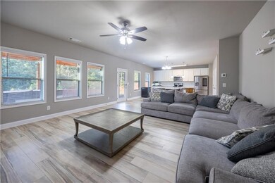 847 Wellford Ave, Jefferson, GA 30549 - photo 6