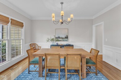 11-1237 Shirehall Park-14