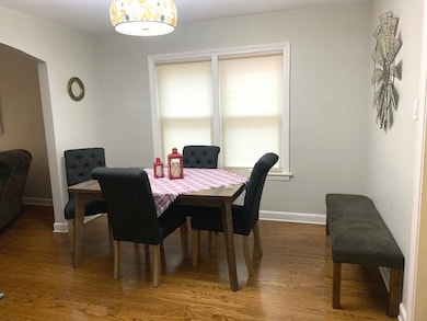 10542 S Artesian Ave, Chicago, IL 60655 - photo 4