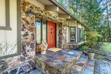 265 Hidden Valley Ln, Rogue River, OR 97537 - photo 4