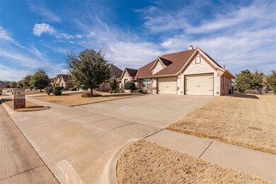 402 River Bank Ln, Granbury, TX 76049 - photo 3