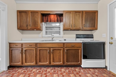 2705 Shunk Ave, Alliance, OH 44601 - photo 2