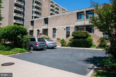 393 N St SW unit 100, Washington, DC 20024 - photo 2
