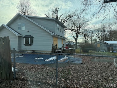 901 W 7th St, West Frankfort, IL 62896 - photo 3