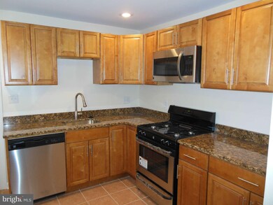 325 Elmleaf Ave, Capitol Heights, MD 20743 - photo 3