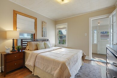 6320 N Rockwell St, Chicago, IL 60659 - photo 6