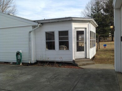 6545 Mckinley Ct, Circleville, OH 43113 - photo 3