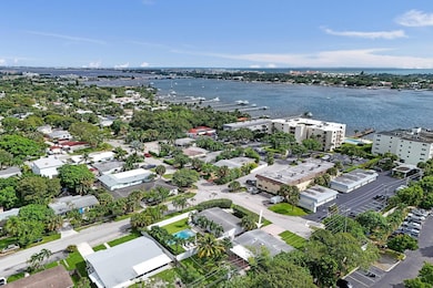 1205 S Lake Dr, Lantana, FL 33462 - photo 3