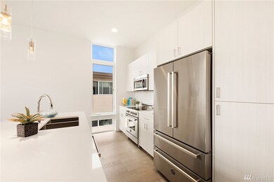 2614 14th Ave W, Seattle, WA 98119 - photo 6