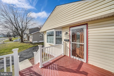 3731 Ridgewood Ln, Brookhaven, PA 19015 - photo 4