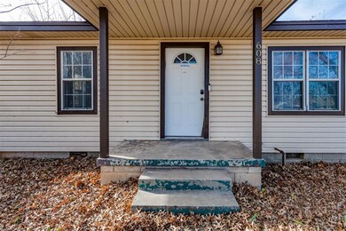 608 S 8th St, Yukon, OK 73099 - photo 6
