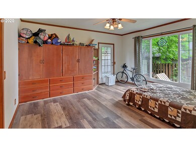 410 N Grant St, Canby, OR 97013 - photo 5