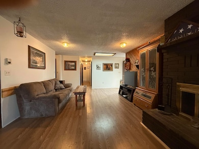 1121 Merryman Dr, Klamath Falls, OR 97603 - photo 7