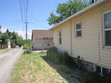 1866 Leroy St, Klamath Falls, OR 97601 - photo 7