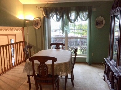 848 Deephollow Ct, Columbus, OH 43228 - photo 3