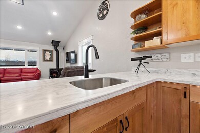 11554 W Tofson Ave, Wasilla, AK 99654 - photo 5