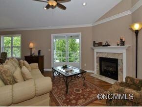 Great Room w/Fireplace