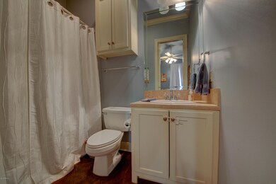 208 Settler Trace-7