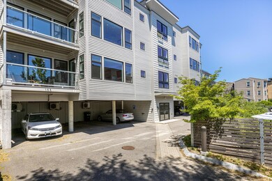 133 York St unit 4, Portland, ME 04101 - photo 3