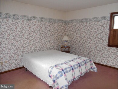 579 Mininger Rd, Souderton, PA 18964 - photo 5