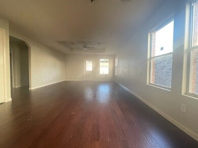 8903 Rainesville Ln, Houston, TX 77075 - photo 2