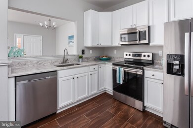 2002 Travis Point Ct, Odenton, MD 21113 - photo 6