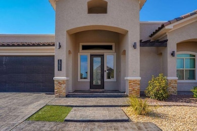 13621 Bradford St, Horizon City, TX 79928 - photo 4