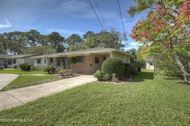 744 Acapulco Rd, Jacksonville, FL 32216 - photo 2