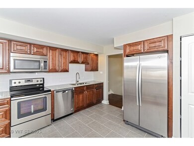 3414 Chestnut Dr, Hazel Crest, IL 60429 - photo 4