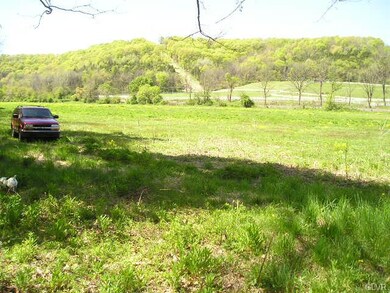 8157 Main St, Bangor, PA 18013 - photo 2