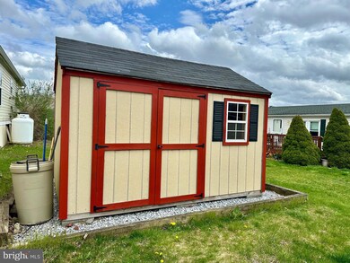 219 Deer Run Dr, Honey Brook, PA 19344 - photo 3